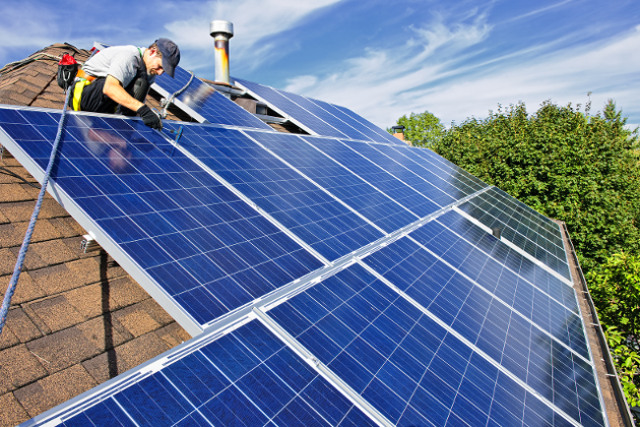 Montaža solarne elektrane