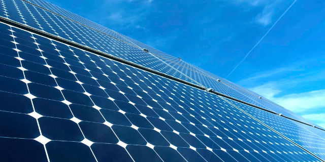 Polikristalni solarni paneli